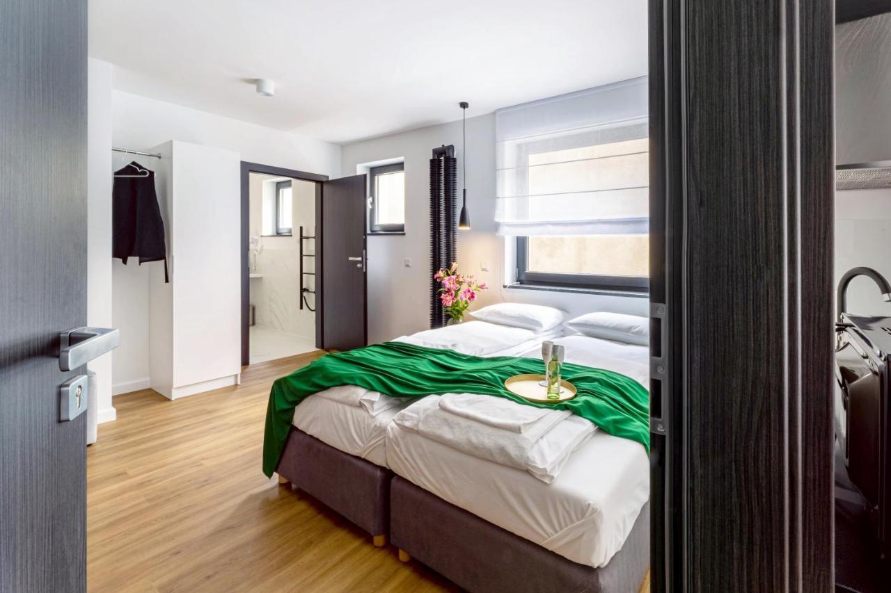 Apart House, Tylna 20 Zielona Gora  Luaran gambar