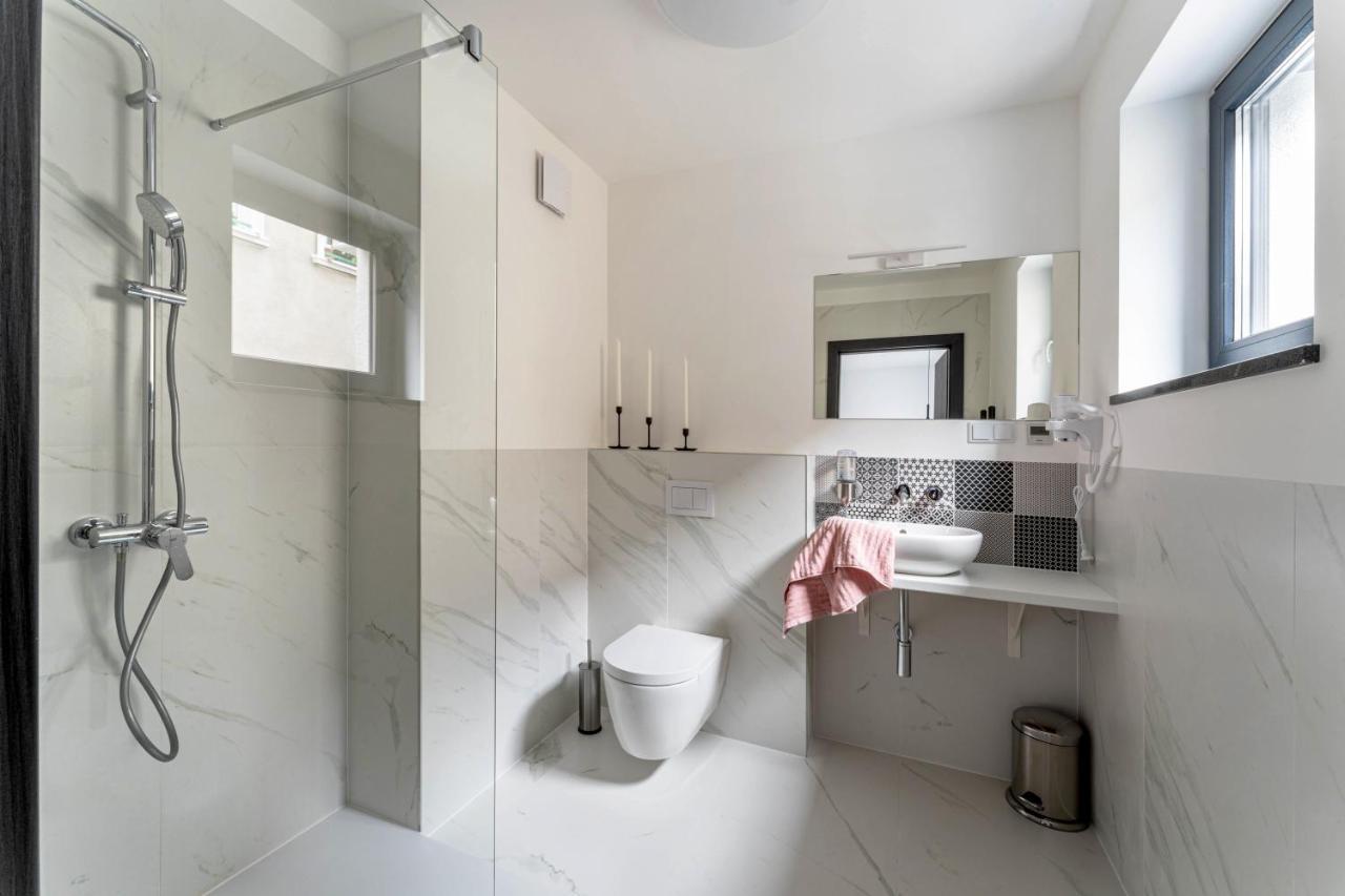 Apart House, Tylna 20 Zielona Gora  Luaran gambar