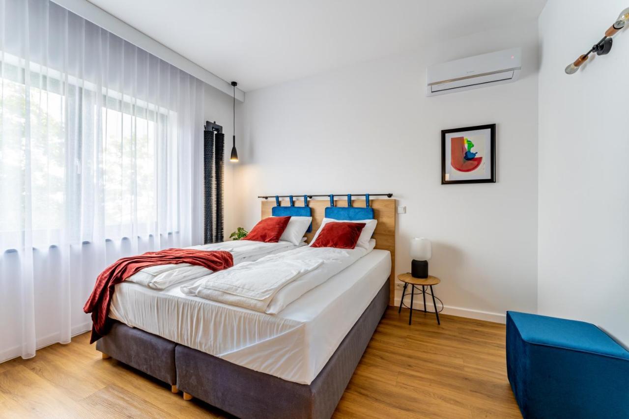 Apart House, Tylna 20 Zielona Gora  Luaran gambar
