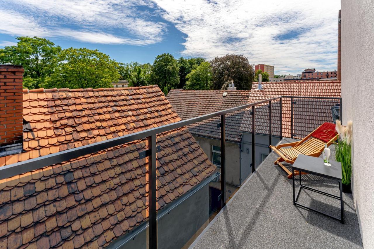 Apart House, Tylna 20 Zielona Gora  Luaran gambar